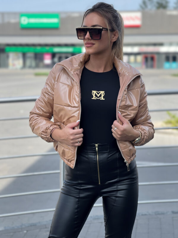 Bluzka czarna ze złotym logo serce